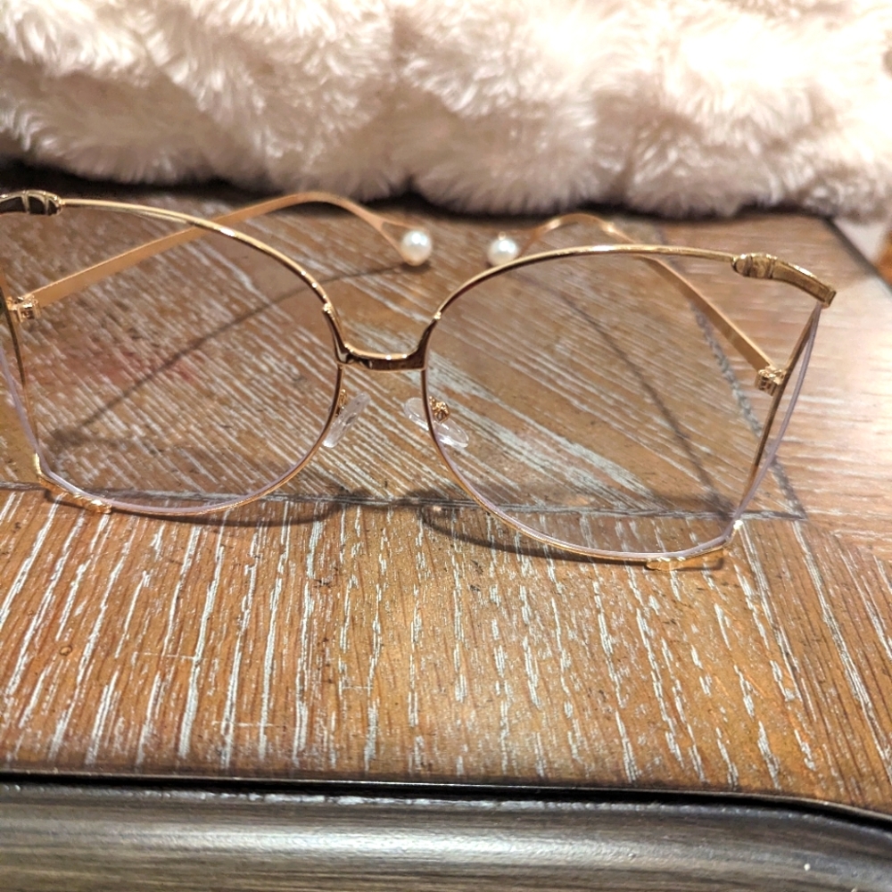 Oversized large clear frames